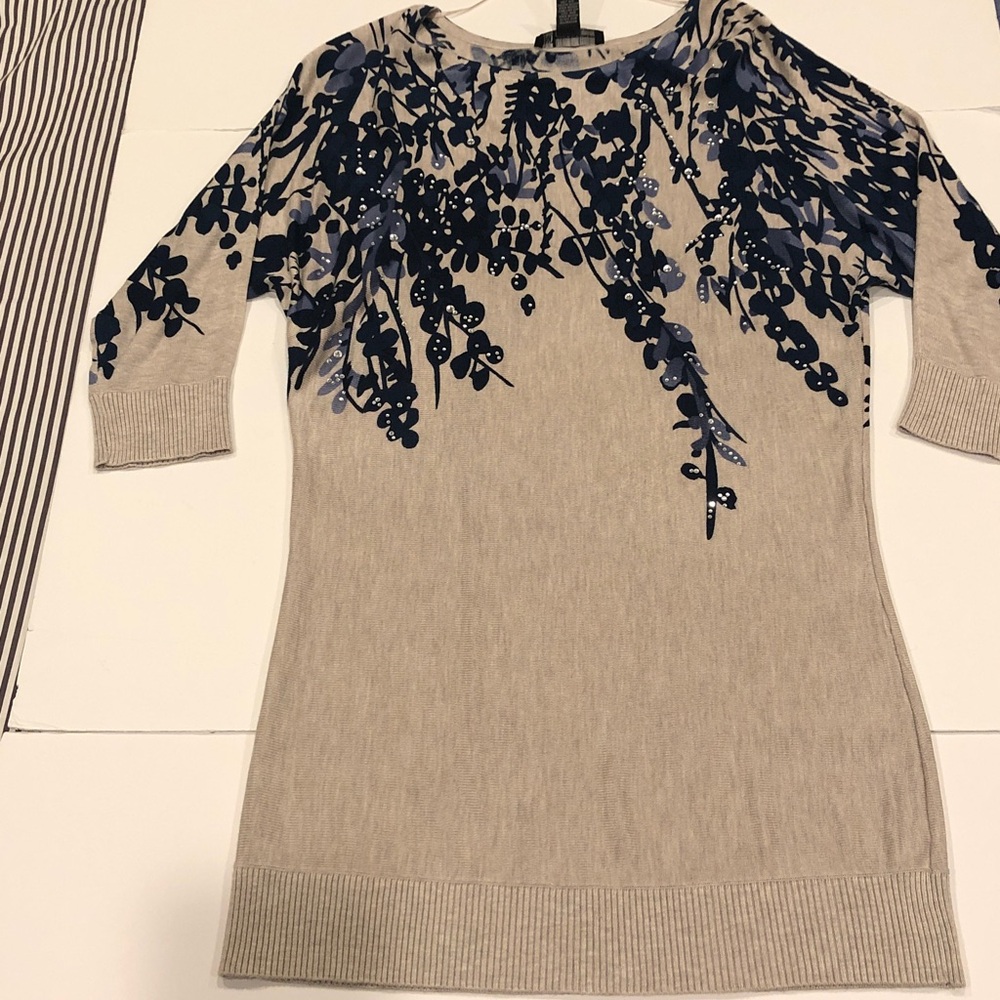 INC International Concepts Beige & Blue Floral Rhinestone  Tunic Sweater Size M